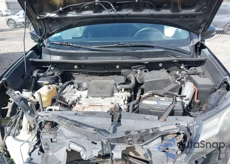 2013 Toyota Rav4 Xle z USA, uszkodzony, nr VIN 2T3RFREV5DW067807